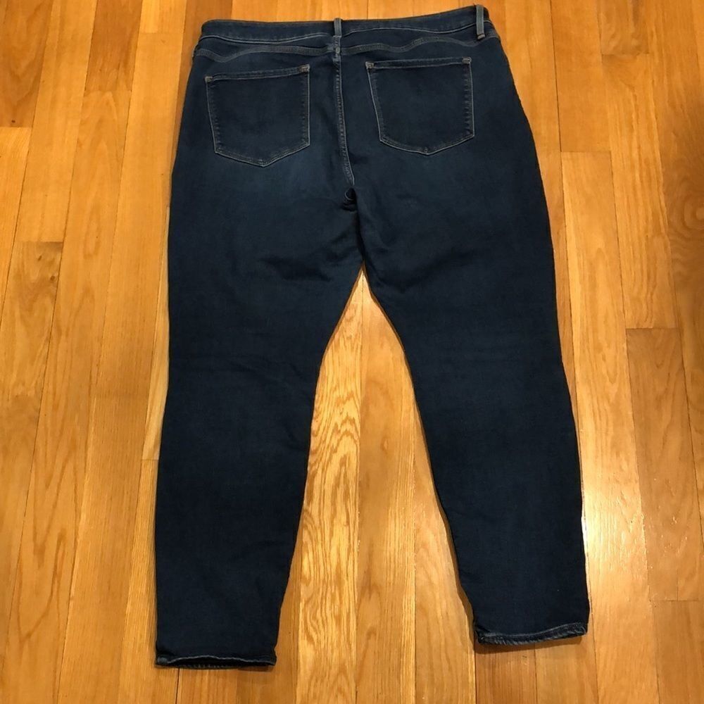 Old navy rockstar super skinny high rise built - in warm jeans size 18 . - Picture 3 of 4